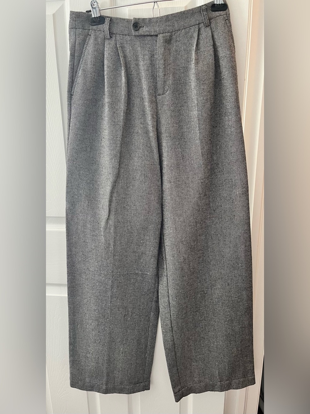 Joe Fresh Wide Leg Gray Pleated Trousers